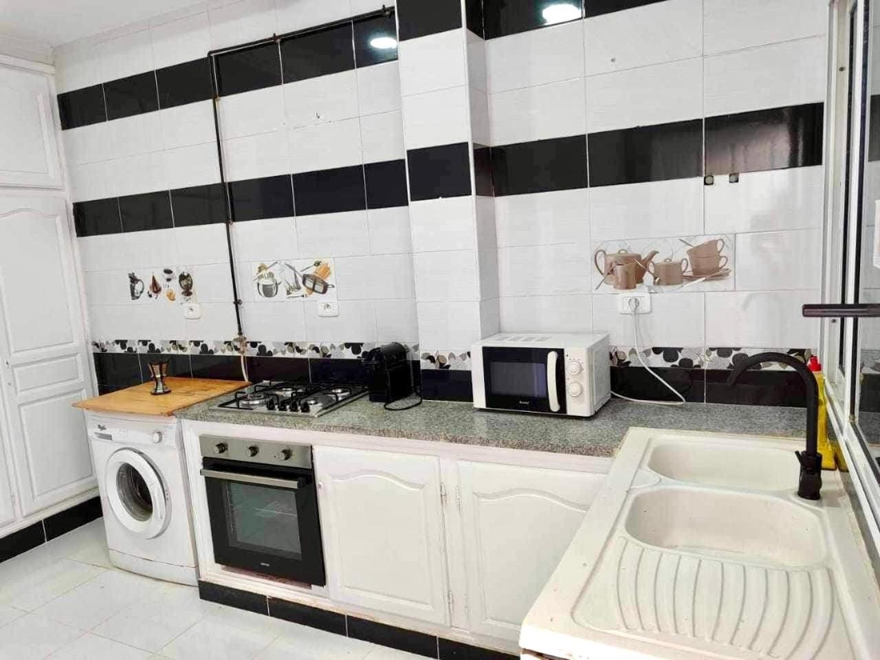 Nice Stay 2 Bedrooms Jardins De Carthage Le Kram Exterior photo